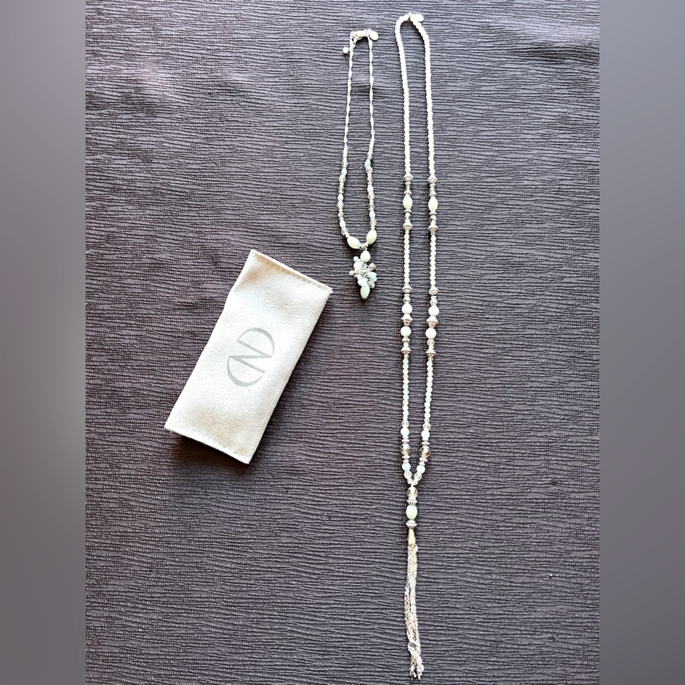 Kit of two neckless. Brand : Caroline Neron
Turquoise and silver